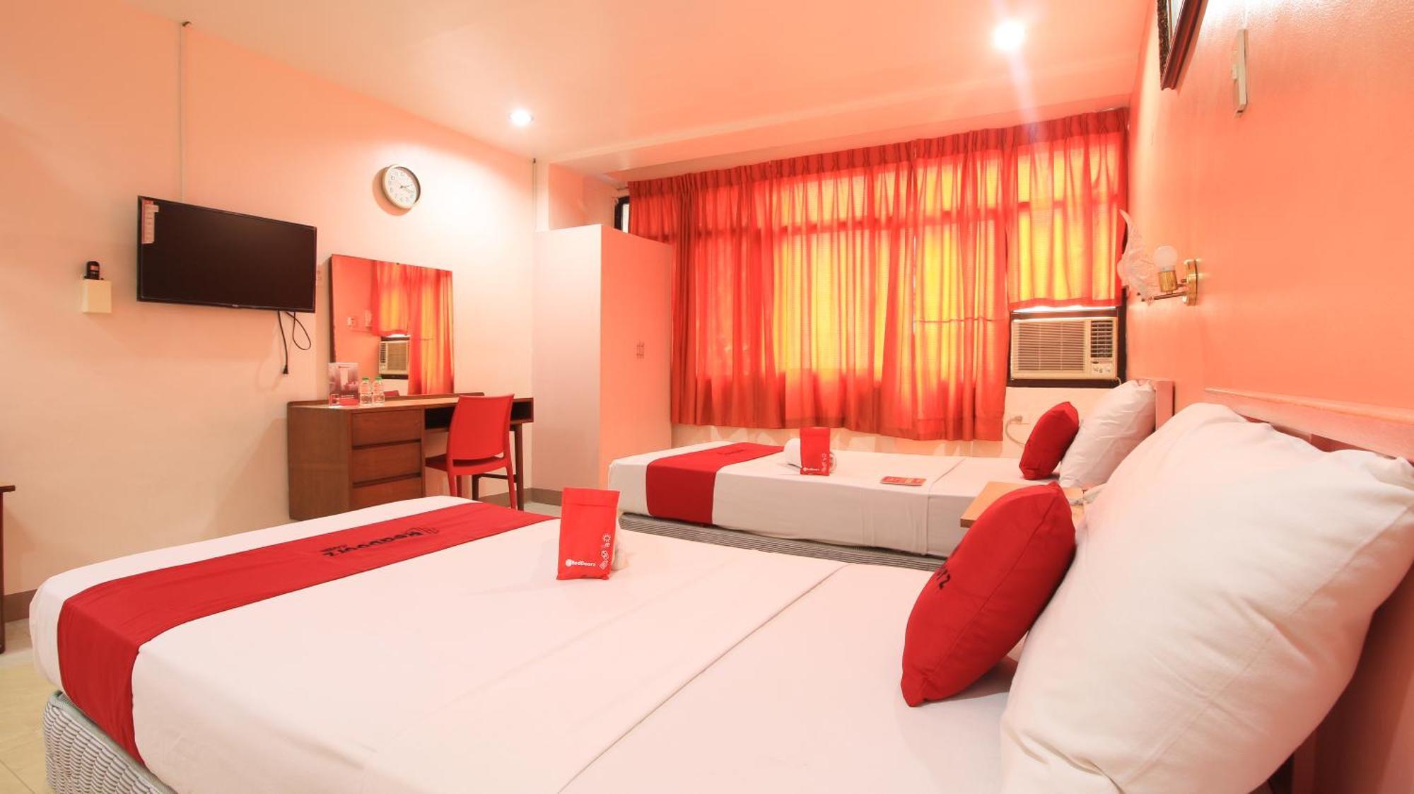 Reddoorz Plus @ Chinatown Binondo Manila Exterior photo