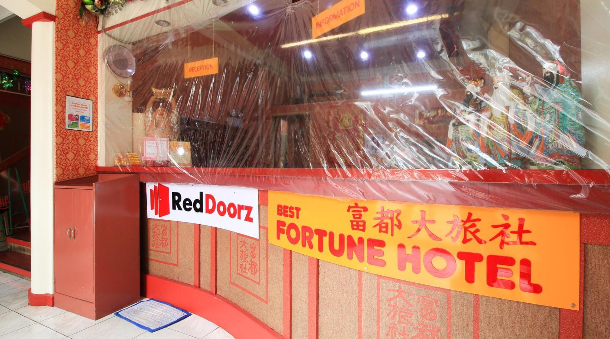 Reddoorz Plus @ Chinatown Binondo Manila Exterior photo